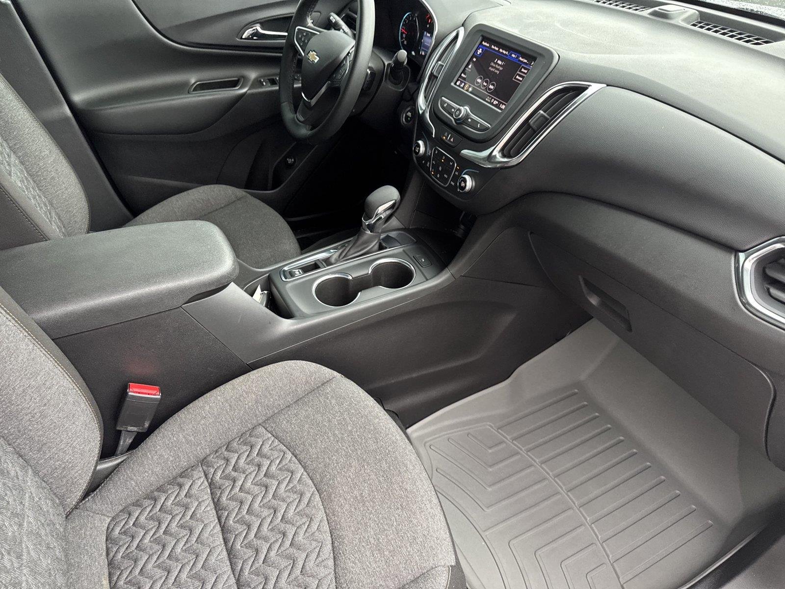 Used 2023 SUMMIT WHITE Chevrolet LT image 34