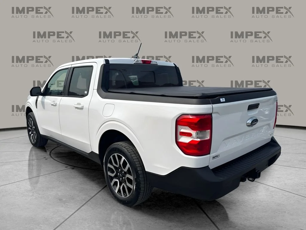 Used 2023 White Ford Lariat image 2