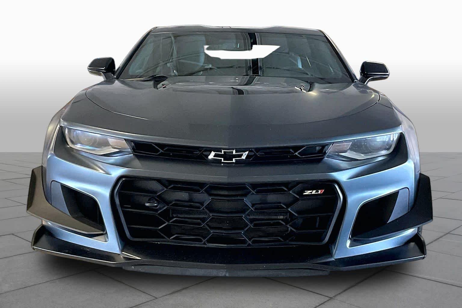Used 2019 Shadow Gray Metallic Chevrolet ZL1 image 3
