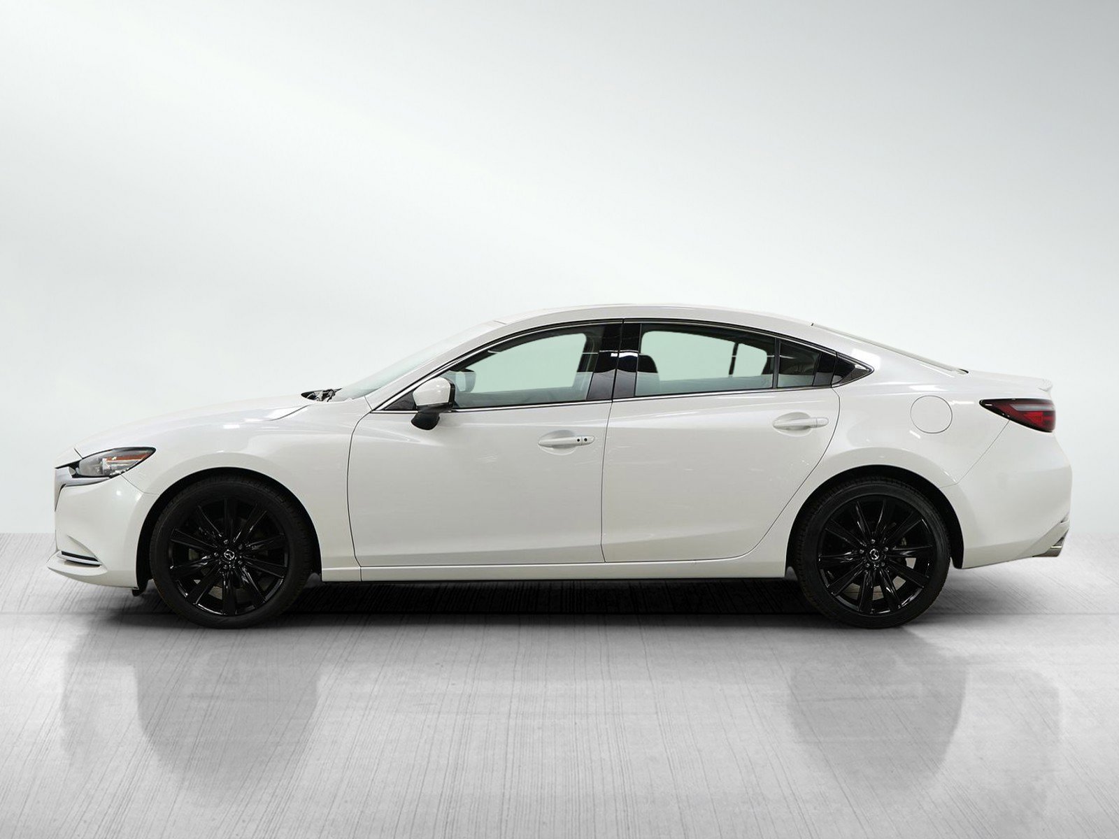 Used 2020 Mazda MAZDA6 Grand Touring Reserve with VIN JM1GL1WY6L1521974 for sale in Burnsville, Minnesota