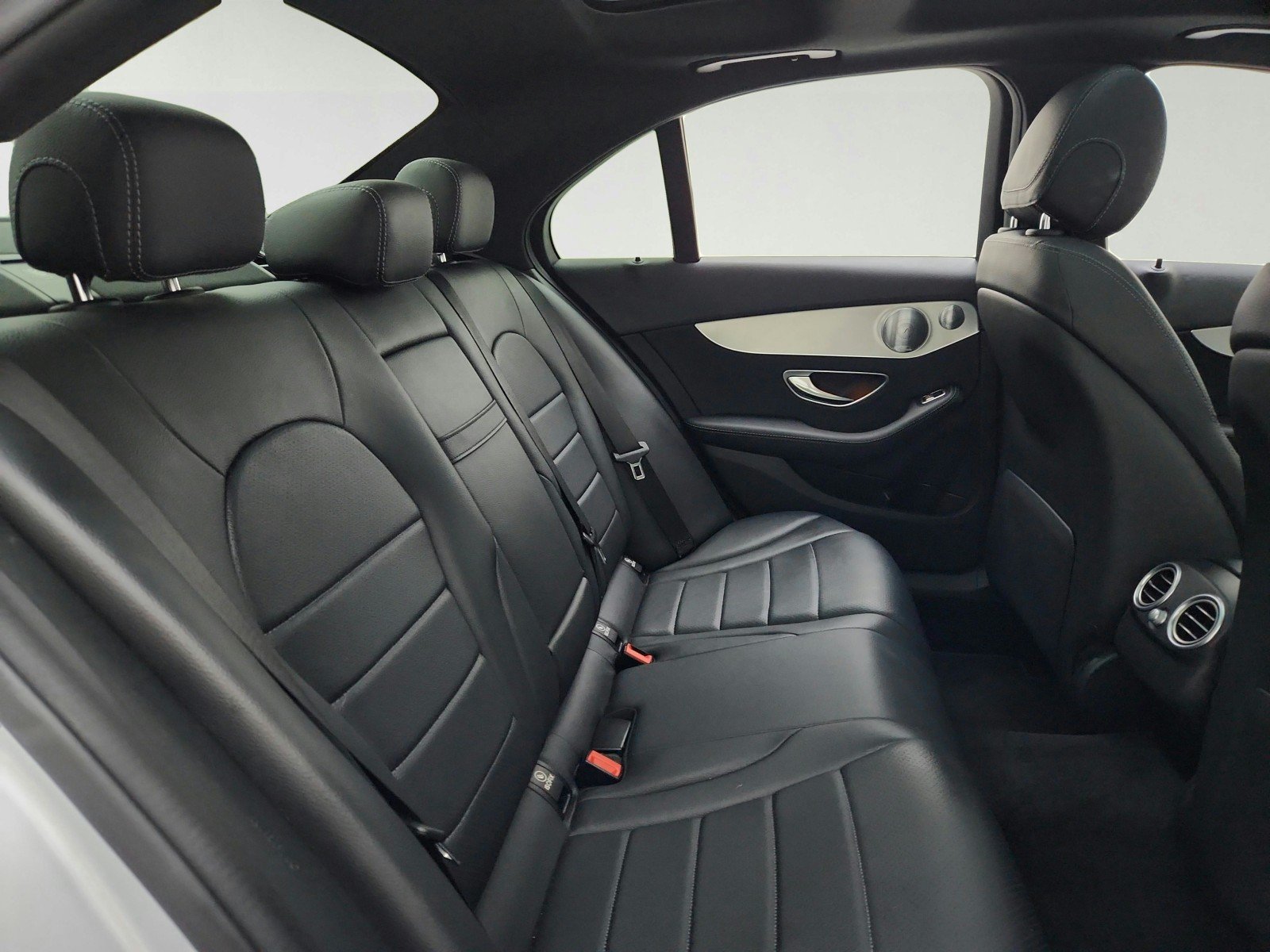 Used 2019 Iridium Silver Metallic Mercedes-Benz C 300 image 30