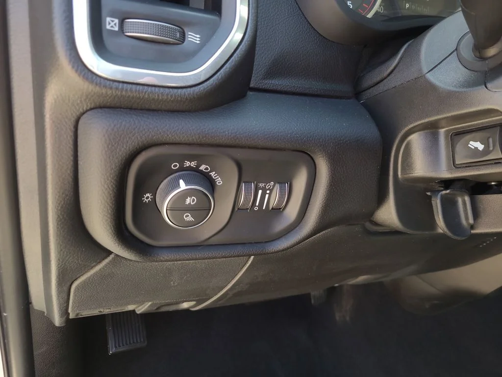 Used 2024 White Ram Laramie image 22