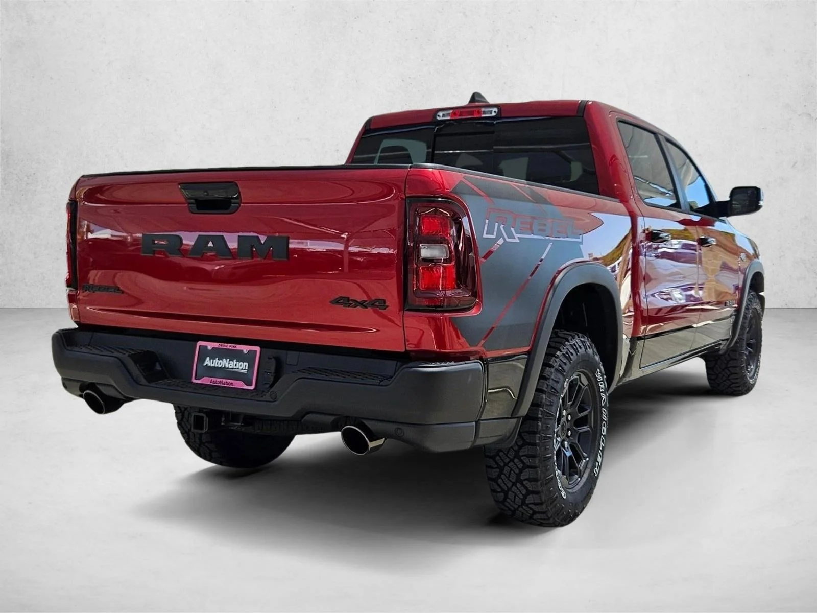 New 2026 Molten Red Pearl-Coat Exterior Paint RAM Rebel image 2
