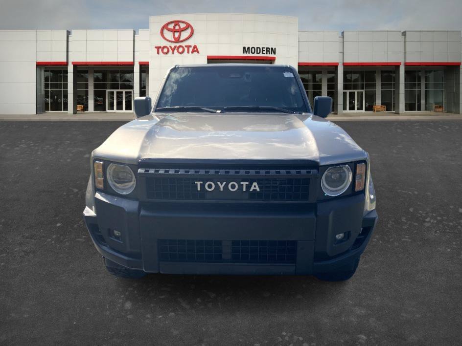 Used 2024 Meteor Toyota 1958 image 2