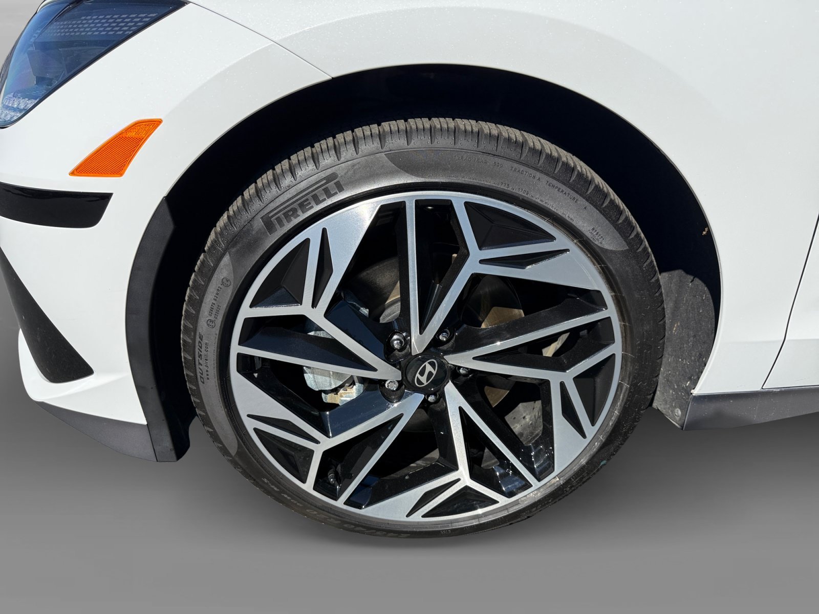 Certified Used 2024 White Hyundai SEL image 9