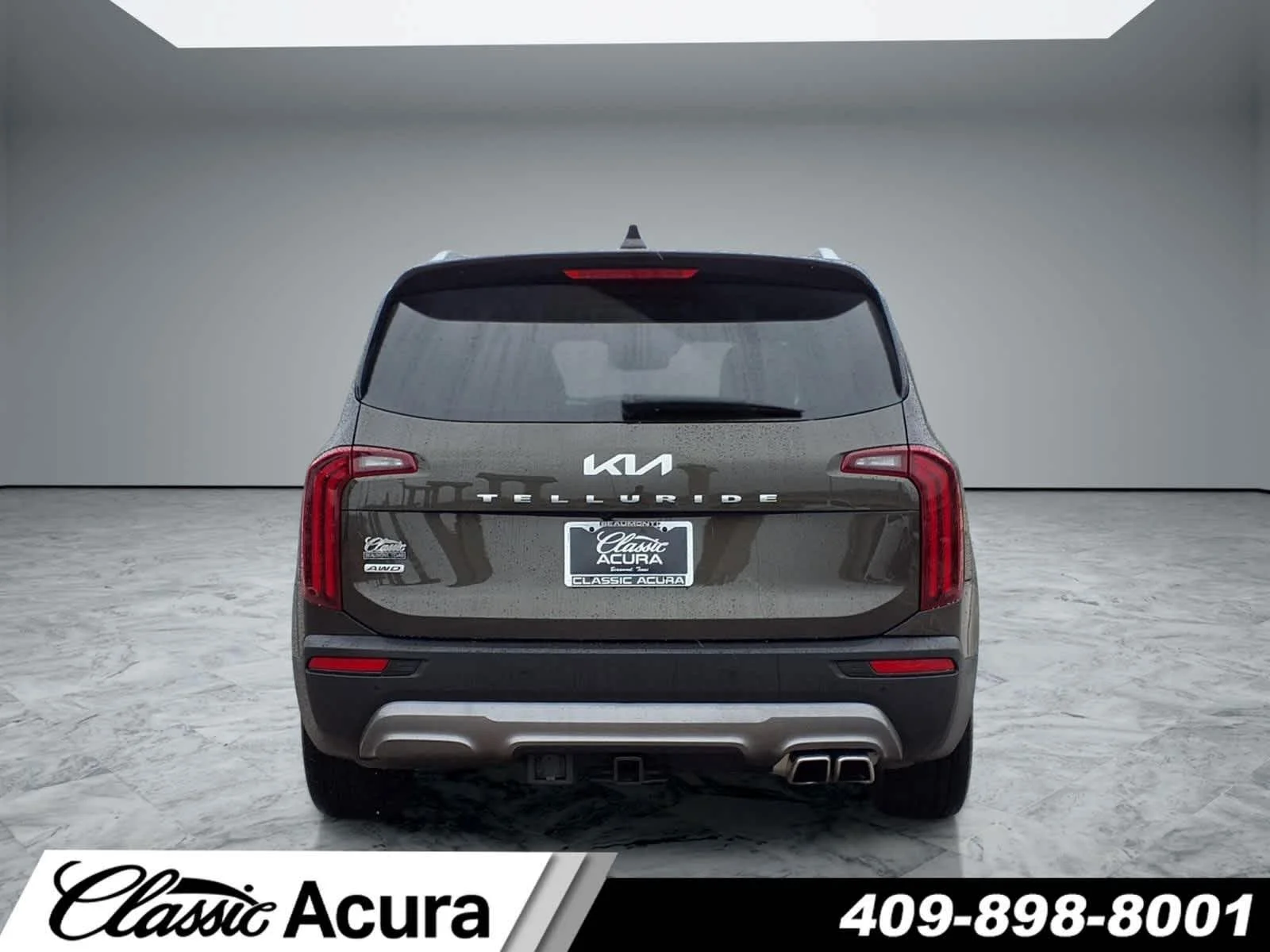 Used 2022 Dark Moss Kia SX image 4