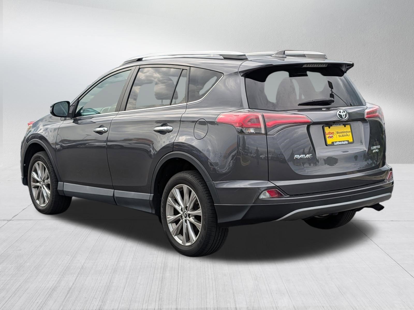 Used 2018 Magnetic Gray Metallic Toyota Limited image 5