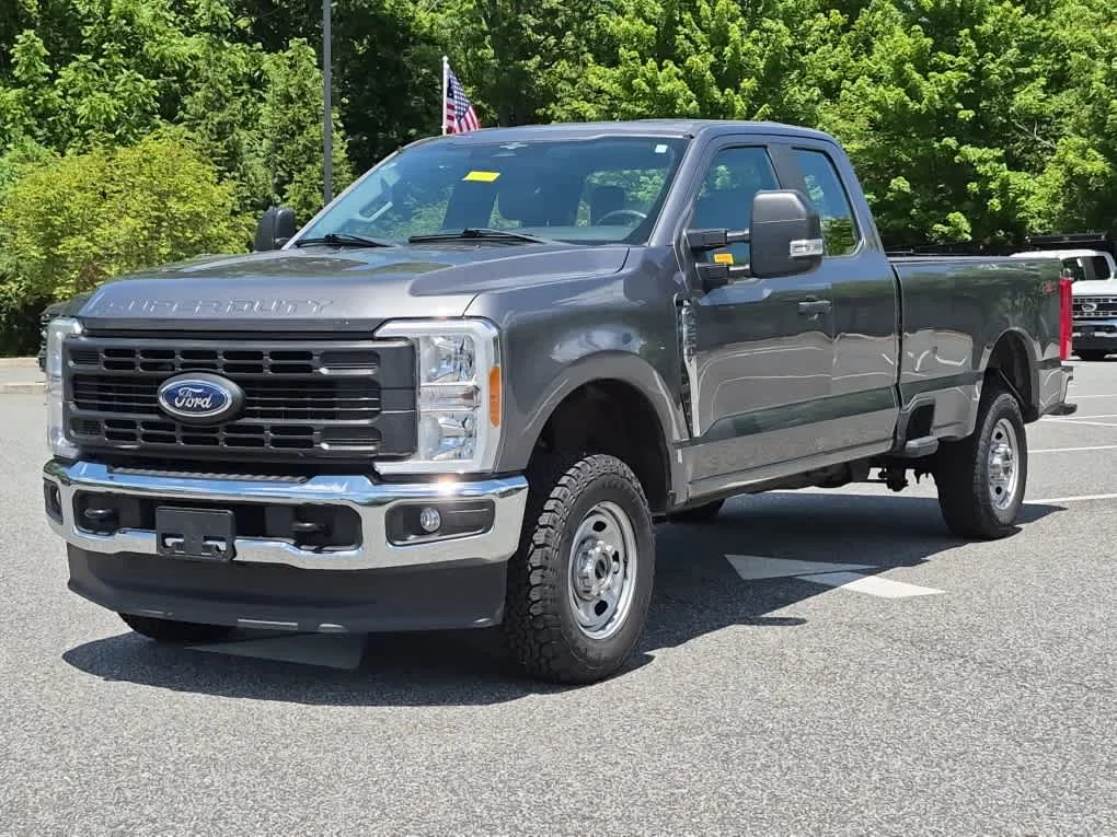 2023 Ford Super Duty F-250 Pickup XL
