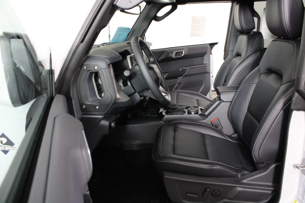 New 2026 Avalanche Gray Ford Outer Banks image 20