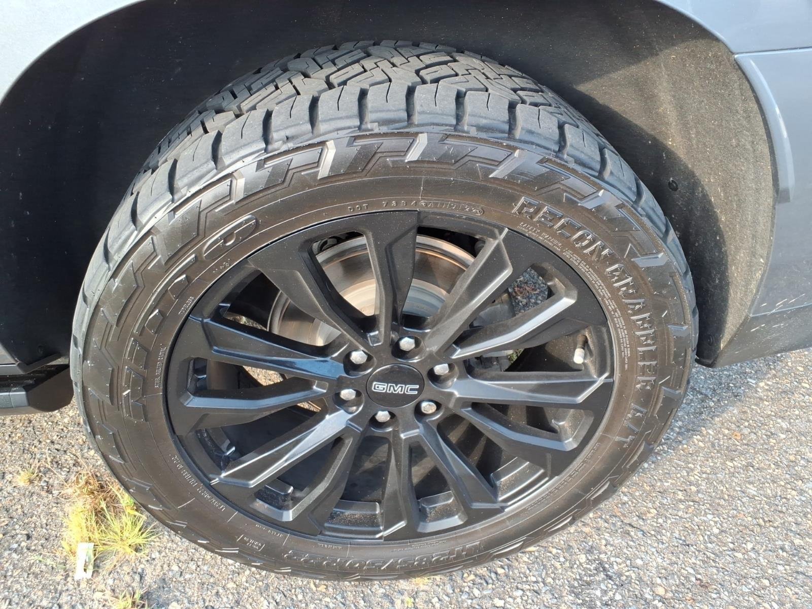 Used 2022 Satin Steel Metallic GMC AT4 image 8