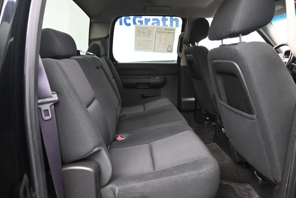 Used 2012 Black Chevrolet LT image 10