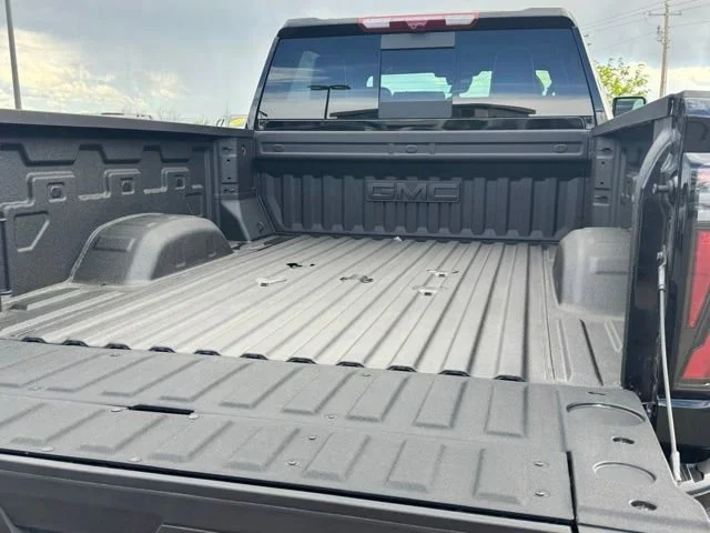 Used 2026 Onyx Black GMC AT4X image 24