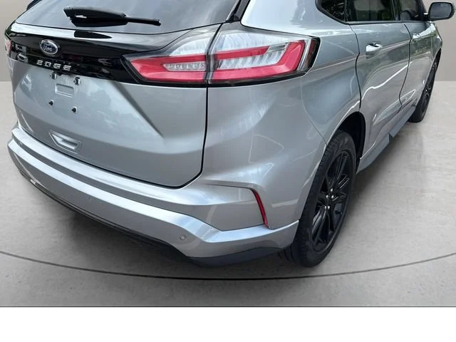 Used 2023 Silver Ford ST-Line image 11