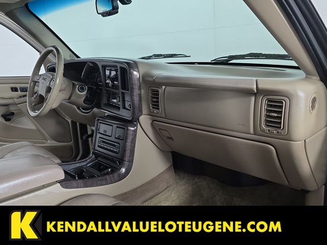 Used 2003 Gray GMC Denali image 27