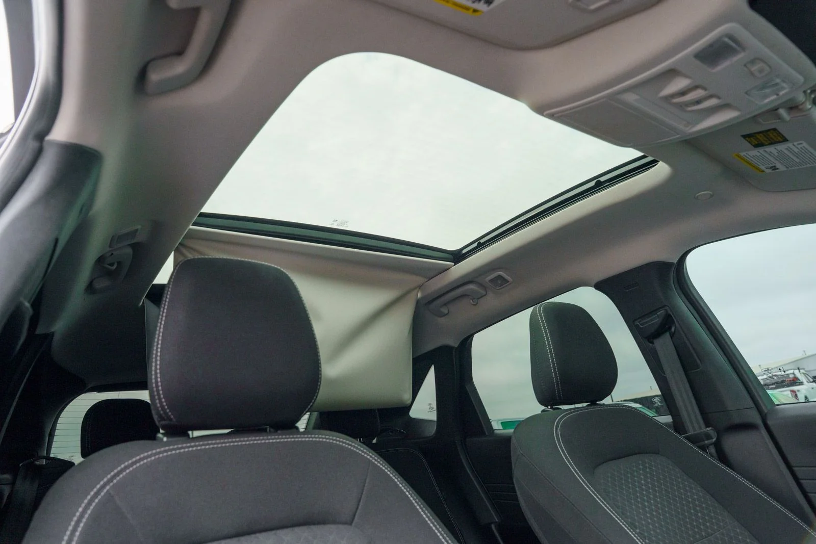 Used 2023 Gray Ford Active image 22