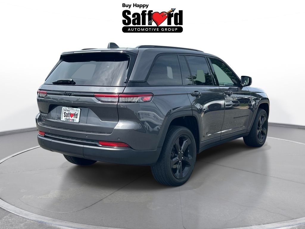 Used 2023 Gray Jeep Altitude X image 8