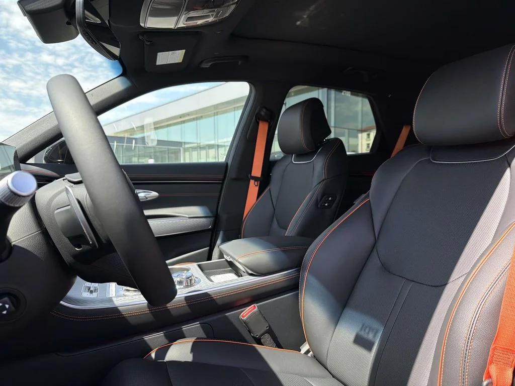 New 2026 Black Genesis 2.5T Sport Prestige image 10