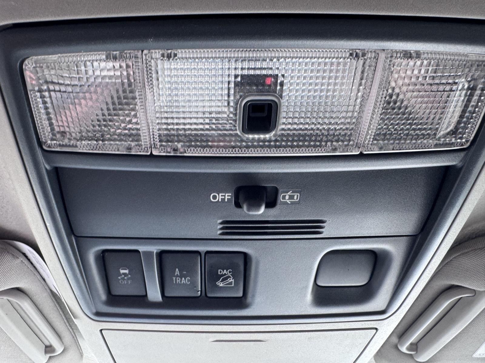 Used 2018 Magnetic Gray Metallic Toyota SR5 image 19