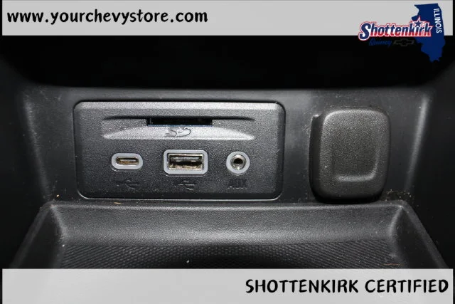 Used 2023 Silver GMC AT4 image 31