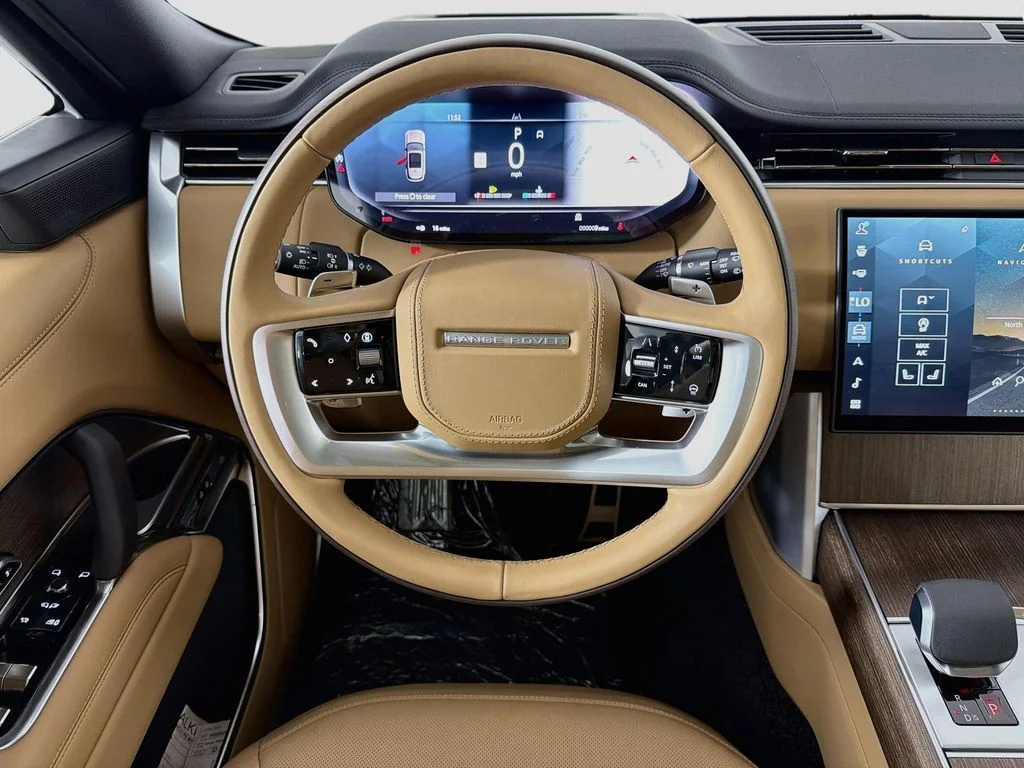 New 2026 Fuji White Land Rover SE image 24
