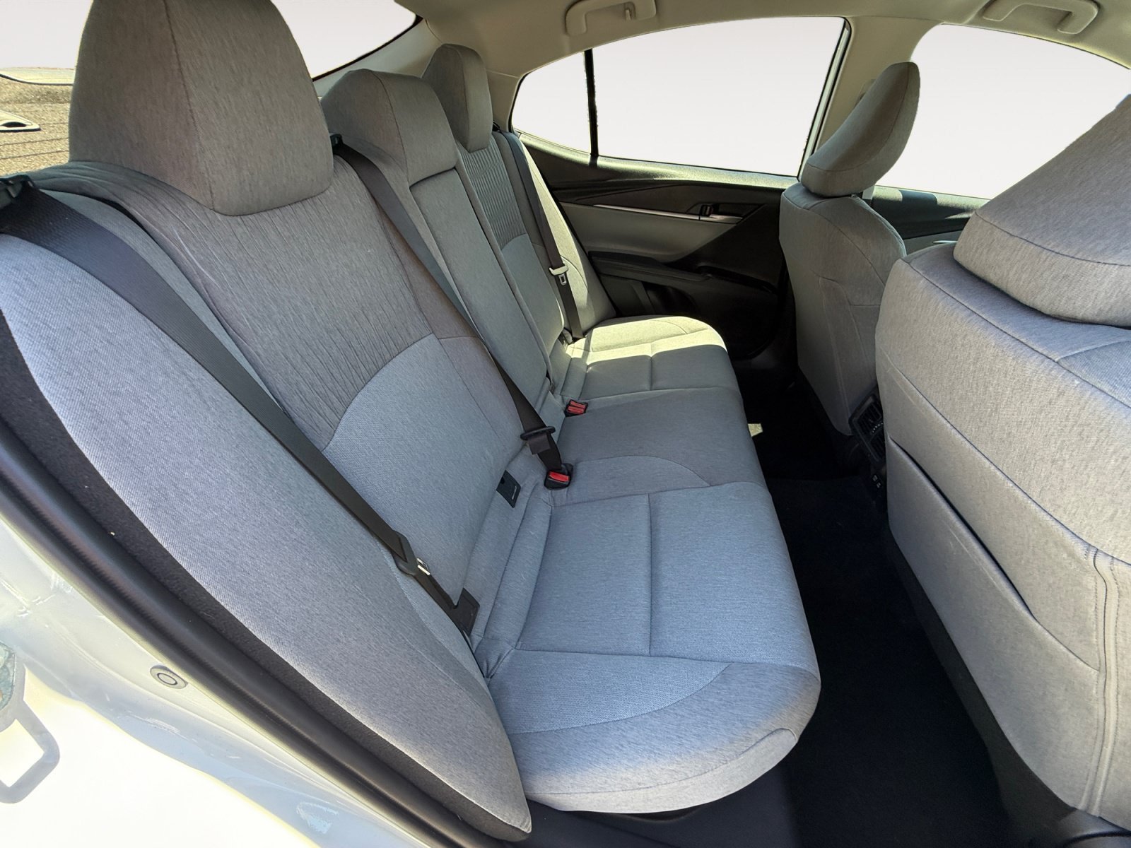Used 2026 Ice Toyota LE image 18