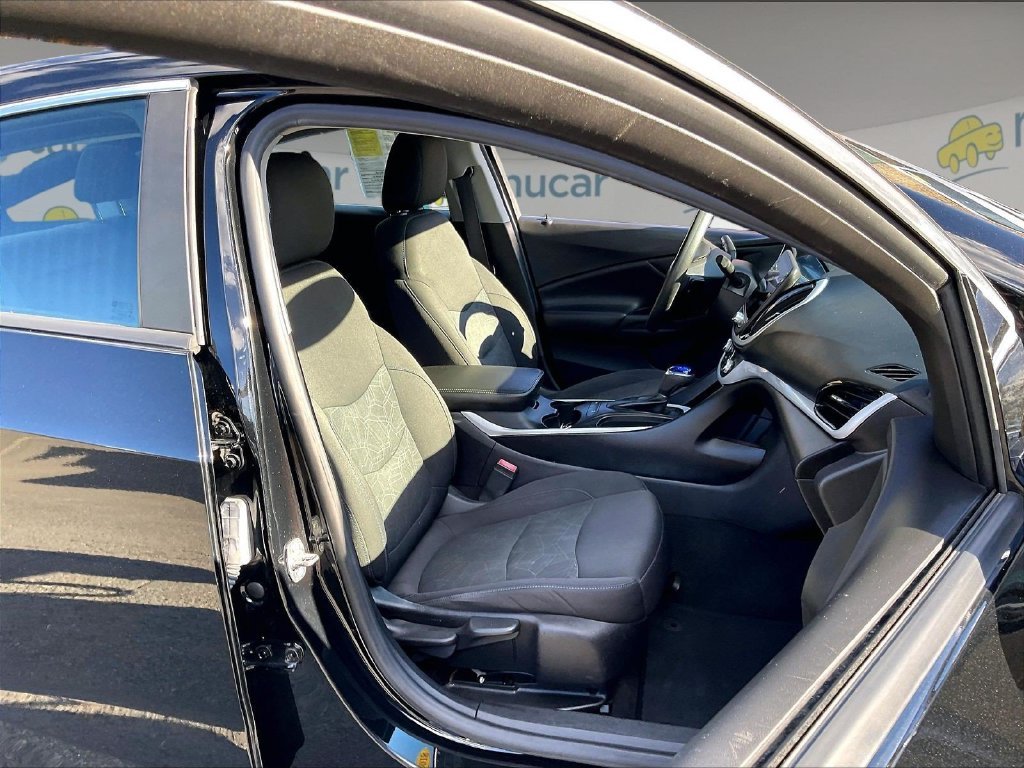 Used 2018 Black Chevrolet LT image 11