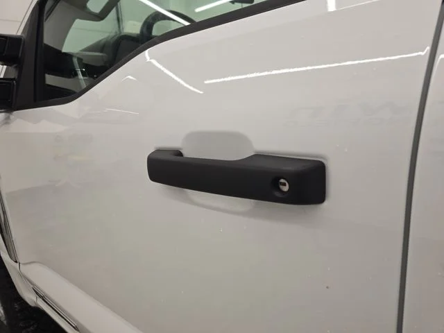 New 2026 Oxford White Ford F-250® XL image 24