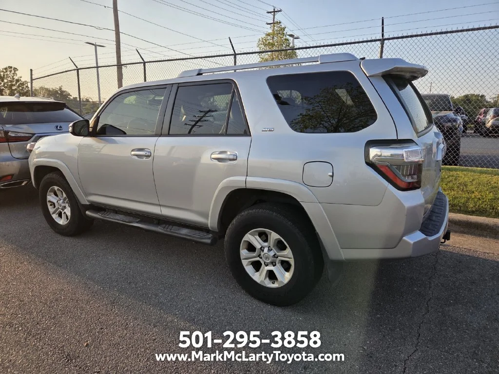 Used 2015 Silver Toyota SR5 Premium image 4