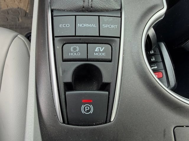 2024 Toyota Camry XLE - Photo 31