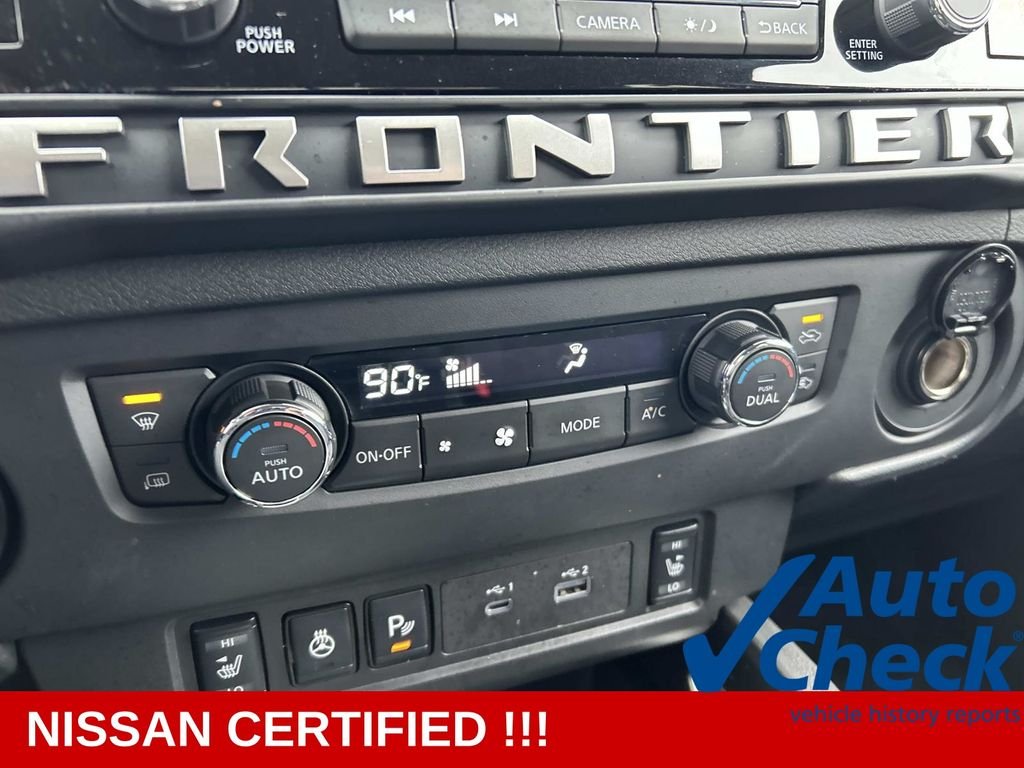 Used 2025 Gray Nissan SV image 31