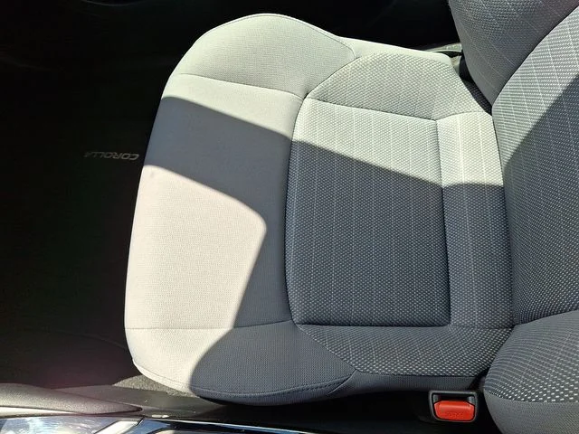 Used 2023 Silver Toyota SE image 27