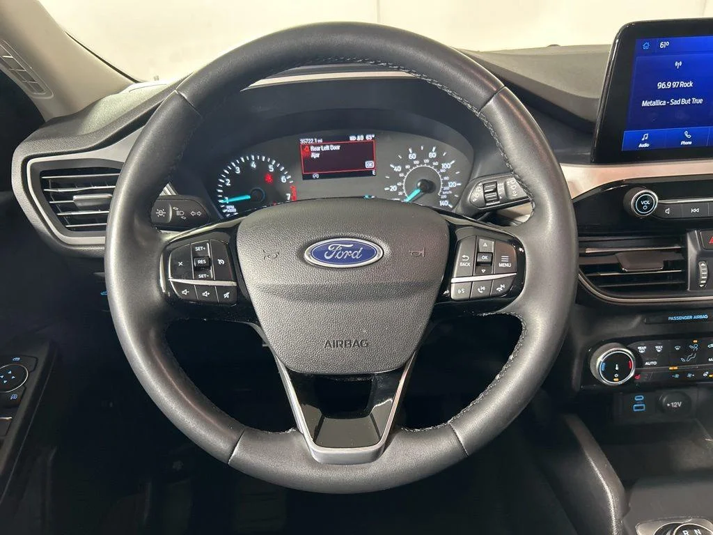 Used 2022 Oxford White Ford SEL image 28