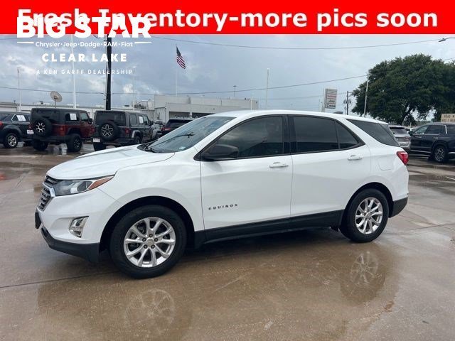 Used 2019 Summit White Chevrolet LS image 1