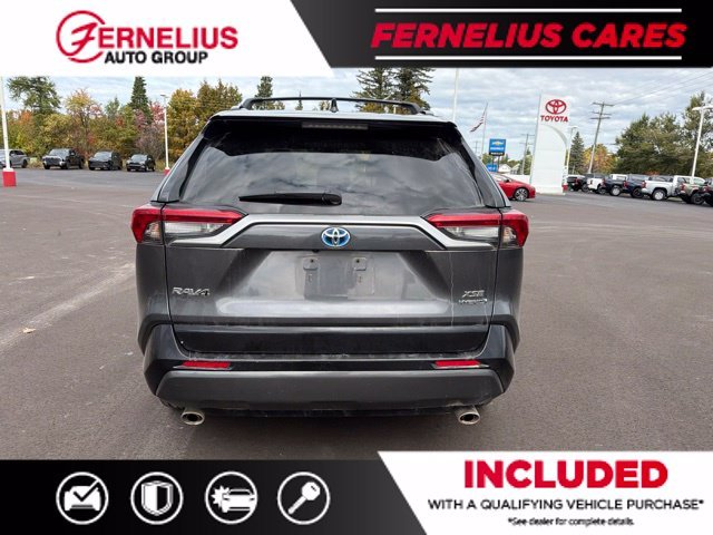 Used 2021 Gray Toyota XSE image 3