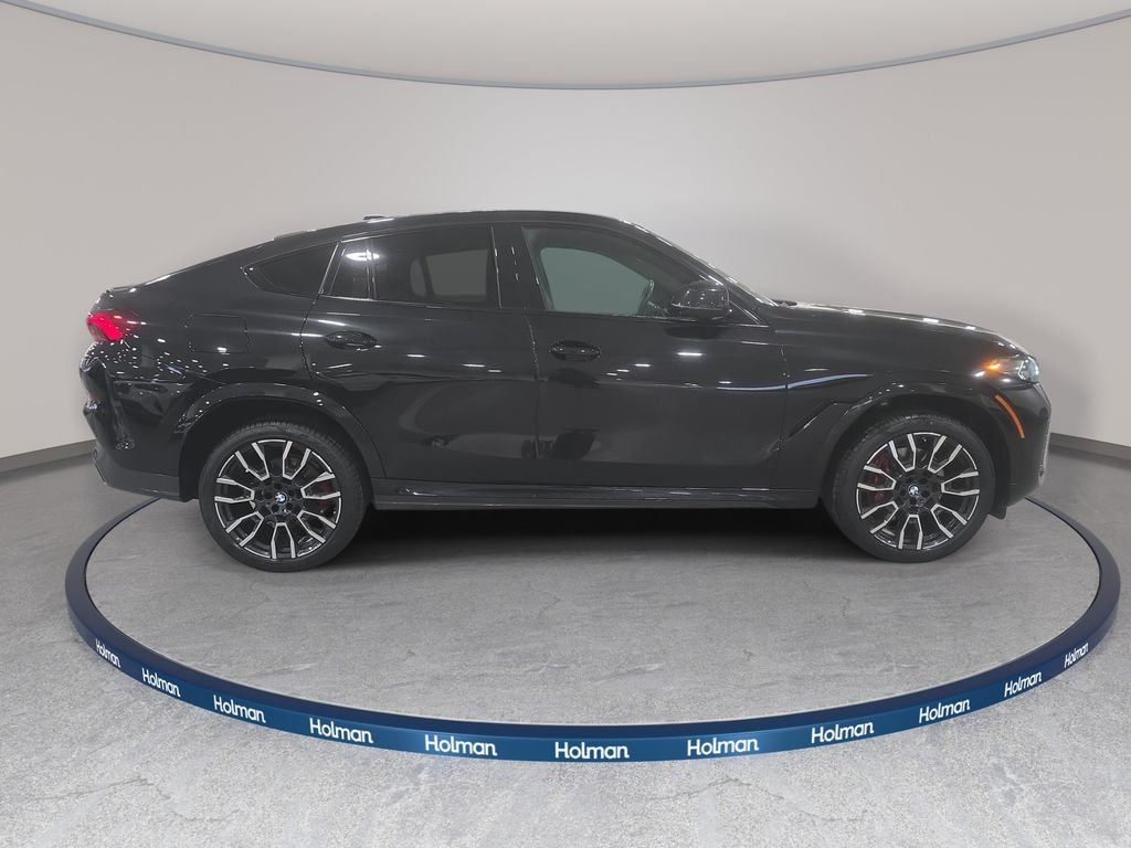 Certified Used 2024 Black Sapphire Metallic BMW xDrive40i image 5