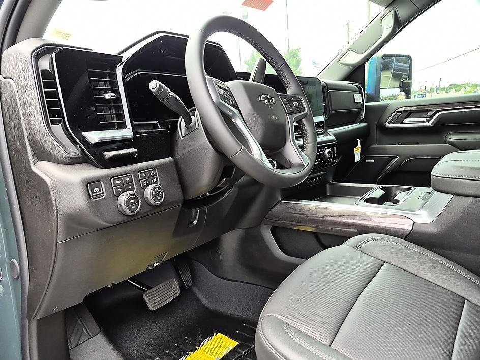 2026 Chevrolet Silverado 2500 HD LTZ - Photo 16