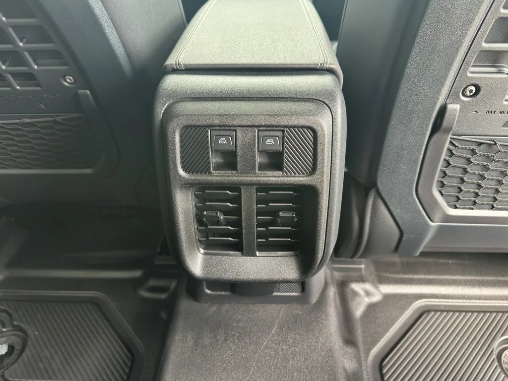 New 2026 Avalanche Gray Ford Badlands® image 33