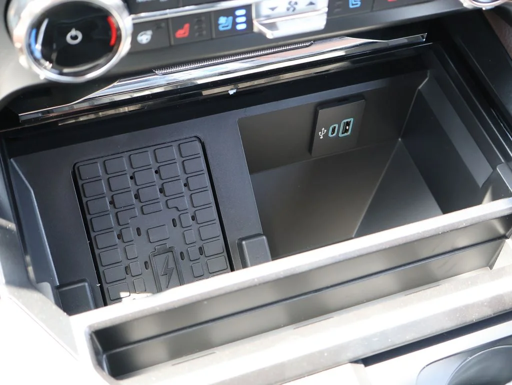 New 2026 Agate Black Metallic Ford F-350® King Ranch® image 39