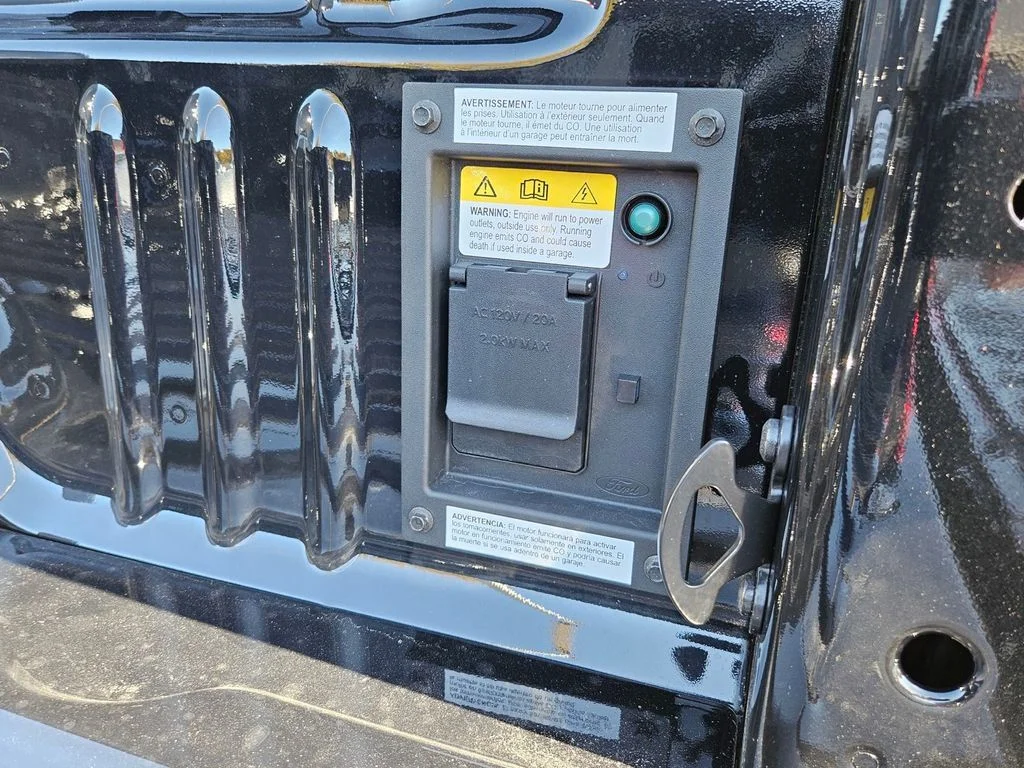 2026 Ford F-350 Super Duty Platinum - Photo 32