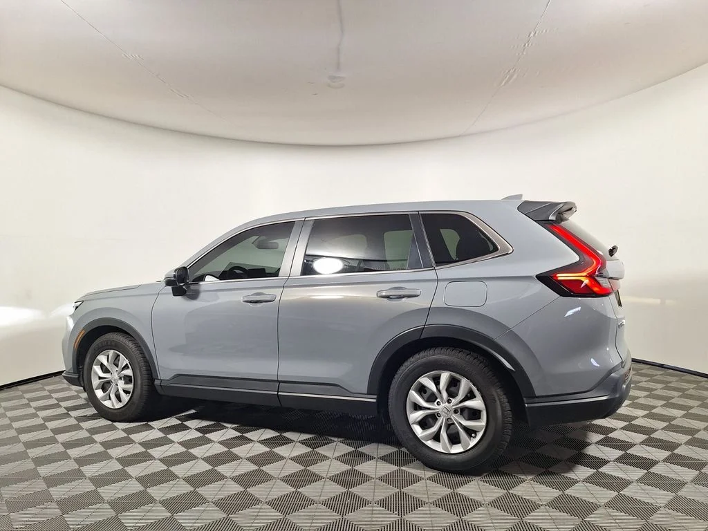 Certified Used 2025  Honda LX image 7