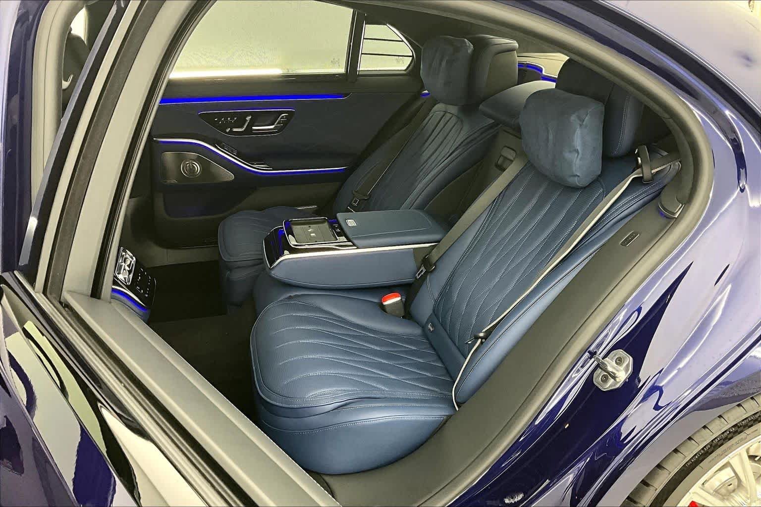 New 2026 MANUFAKTUR Signature Mystic Blue Metallic Mercedes-Benz AMG® S 63 E 4MATIC Sedan image 13