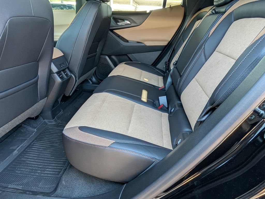 New 2027 Mosaic Black Metallic Chevrolet ACTIV image 7