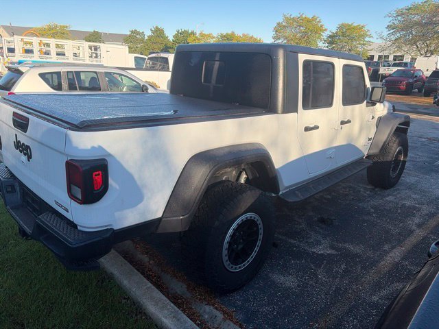 Used 2020 White Jeep Sport image 3