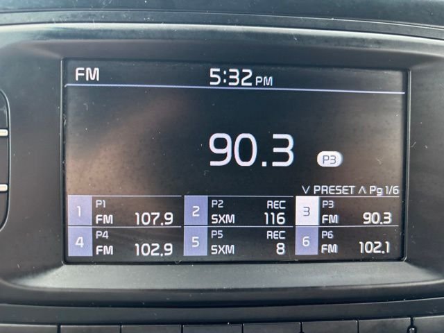 Used 2018 Bright Silver Kia Base image 23