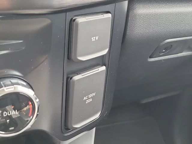 New 2026 Gray Metallic Ford Lariat image 27
