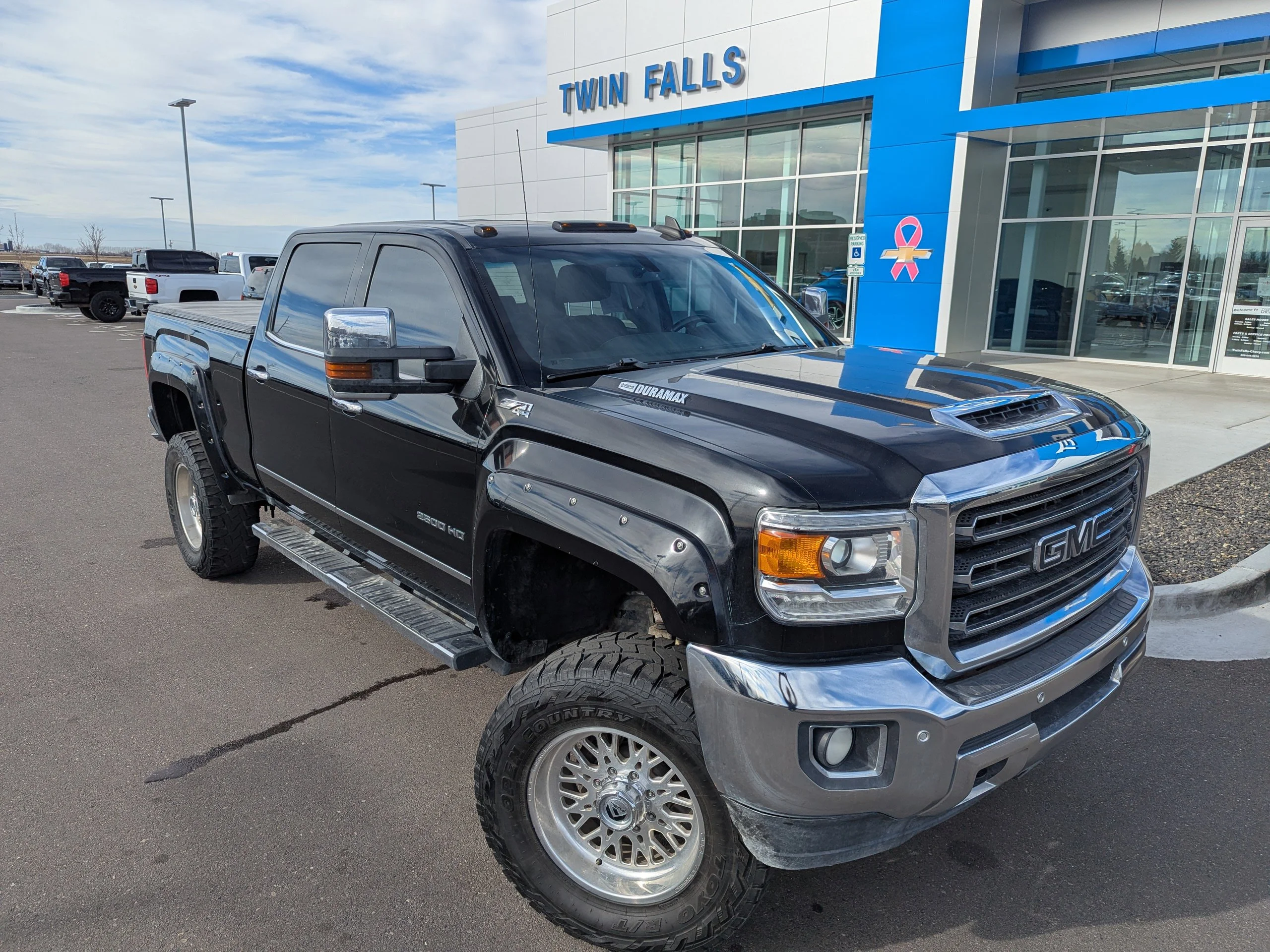 2018 GMC Sierra 2500HD SLT - Photo 4