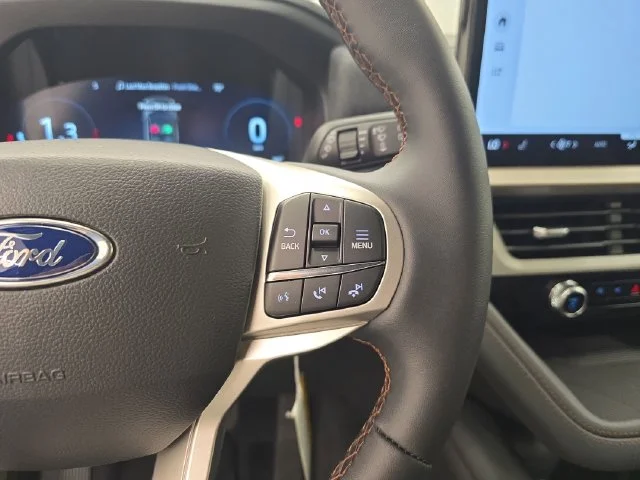 New 2027 Carbonized Gray Metallic Ford Active image 37