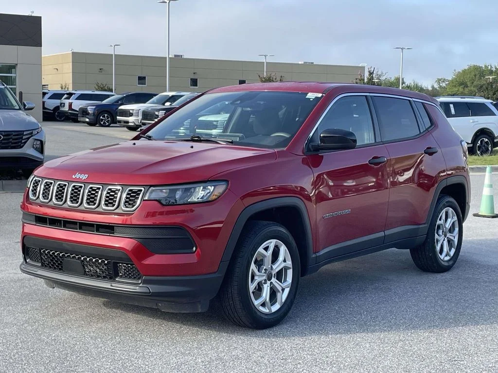 Used 2025 Red Hot Pearlcoat Jeep Sport image 23