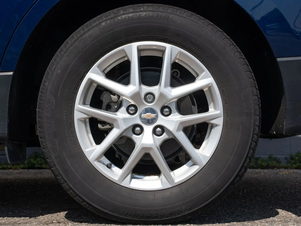 Used 2023 Blue Chevrolet LT image 13