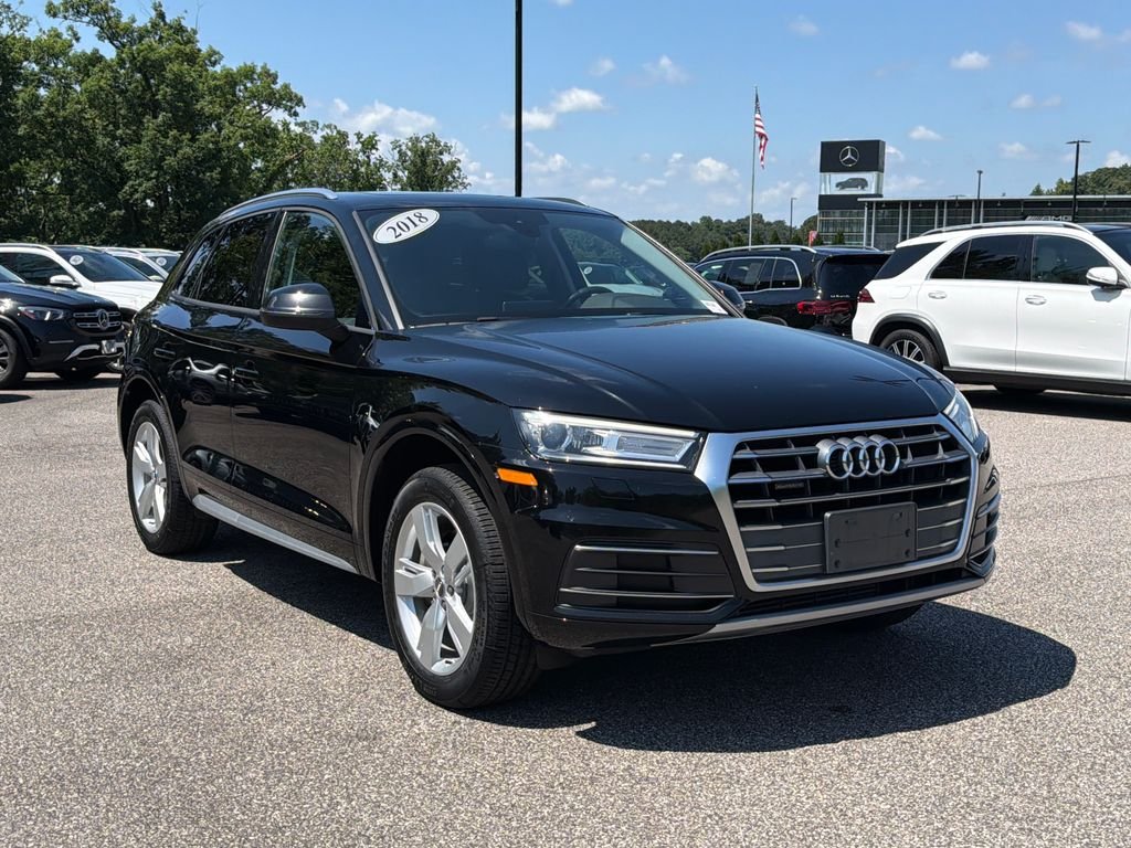 2018 Audi Q5 2.0T quattro S tronic Premium's photo
